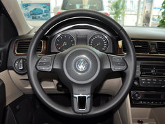 2013款 1.6L 手动 豪华版