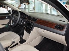 2013款 1.6L 手动 豪华版