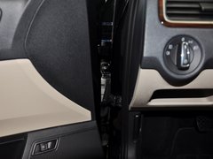 2013款 1.6L 手动 豪华版