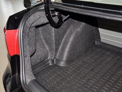 2013款 1.6L 手动 豪华版