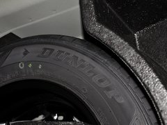 2013款 1.6L 手动 豪华版