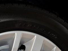 2013款 1.6L 手动 豪华版