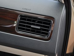 2013款 1.6L 自动 豪华版