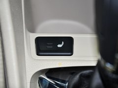 2013款 1.6L 自动 豪华版