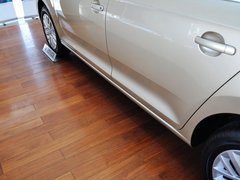 2013款 1.6L 自动 豪华版