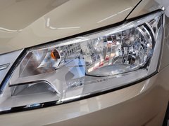 2013款 1.6L 自动 豪华版