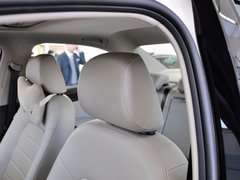 2013款 1.6L 自动 豪华版