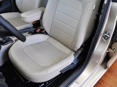 2013款 1.6L 自动 豪华版