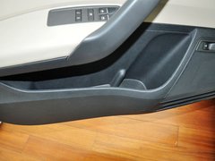 2013款 1.6L 自动 豪华版