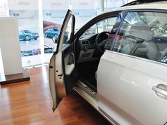 2013款 1.6L 自动 豪华版