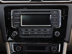 2013款 1.6L 自动 豪华版