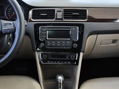 2013款 1.6L 自动 豪华版