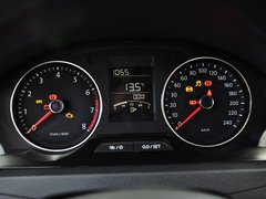 2013款 1.6L 自动 豪华版