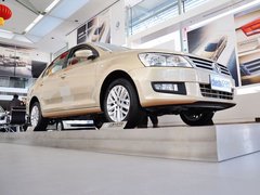 2013款 1.6L 自动 豪华版
