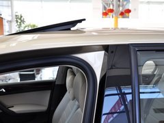 2013款 1.6L 自动 豪华版