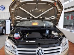 2013款 1.6L 自动 豪华版