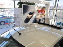 2013款 1.6L 自动 豪华版
