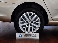 2013款 1.6L 自动 豪华版