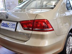 2013款 1.6L 自动 豪华版