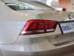2013款 1.6L 自动 豪华版