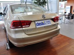 2013款 1.6L 自动 豪华版