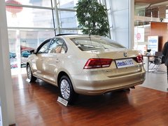 2013款 1.6L 自动 豪华版
