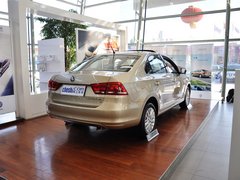 2013款 1.6L 自动 豪华版