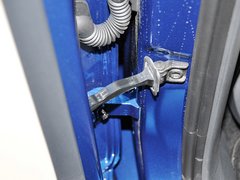 2013款 1.6L 自动 豪华版