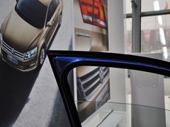 2013款 1.6L 自动 豪华版