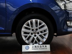 2013款 1.6L 自动 豪华版