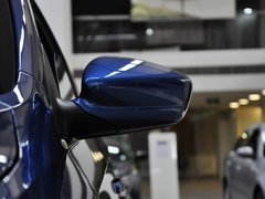 2013款 1.6L 自动 豪华版