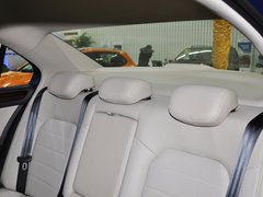 2013款 1.6L 自动 豪华版