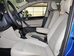 2013款 1.6L 自动 豪华版