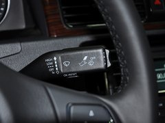 2013款 1.6L 自动 豪华版