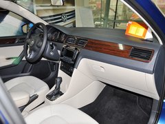 2013款 1.6L 自动 豪华版
