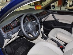 2013款 1.6L 自动 豪华版