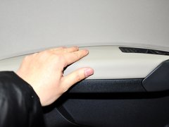 2013款 1.6L 自动 豪华版