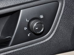 2013款 1.6L 自动 豪华版