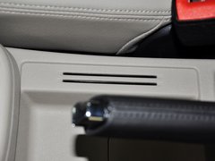 2013款 1.6L 自动 豪华版