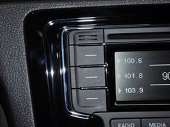 2013款 1.6L 自动 豪华版