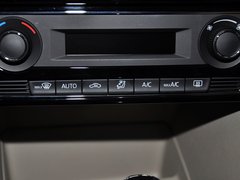 2013款 1.6L 自动 豪华版