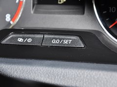 2013款 1.6L 自动 豪华版