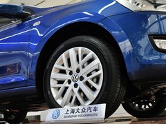 2013款 1.6L 自动 豪华版