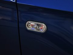 2013款 1.6L 自动 豪华版
