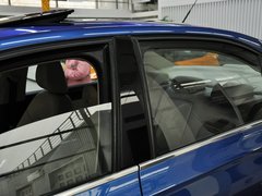 2013款 1.6L 自动 豪华版