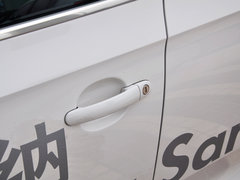 2013款 1.6L 自动 豪华版