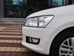 2013款 1.6L 自动 豪华版