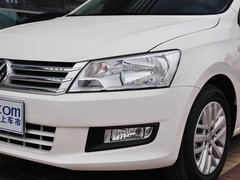 2013款 1.6L 自动 豪华版