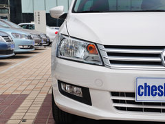 2013款 1.6L 自动 豪华版