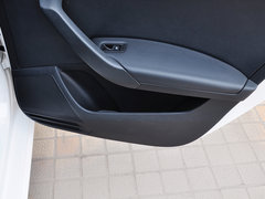 2013款 1.6L 自动 豪华版